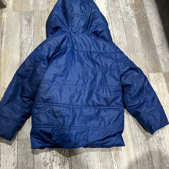 Unisex kids jacket, size 3. In excellent condition.One kid brand. Fleece lining. - Picture 3 of 6